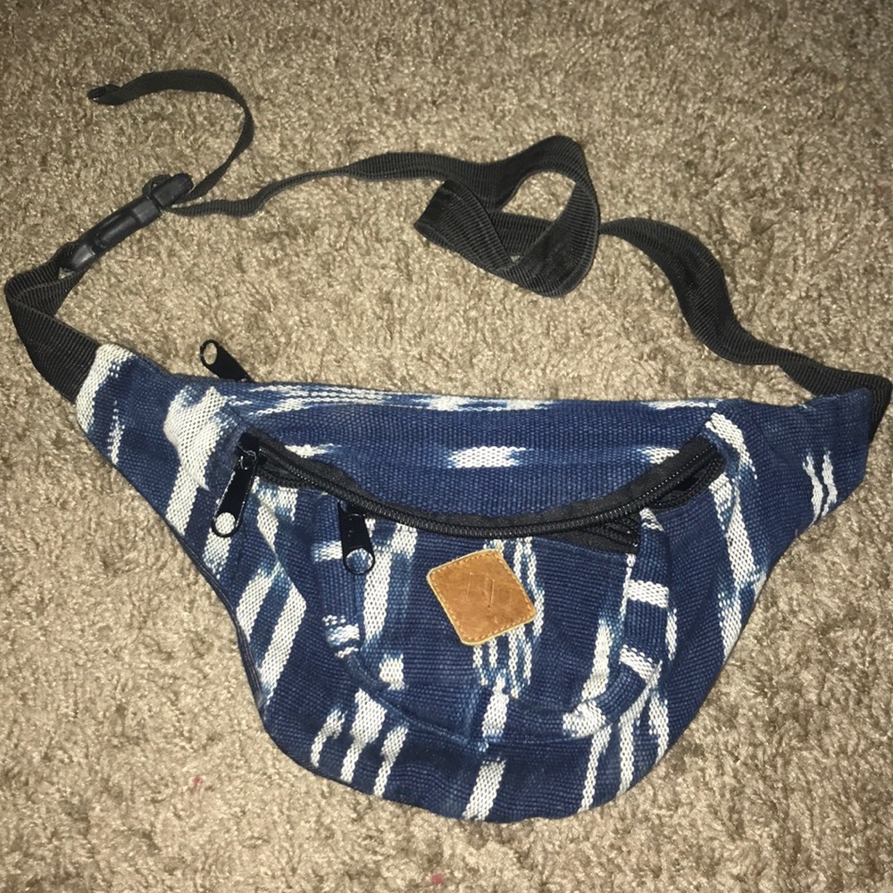 Fanny pack